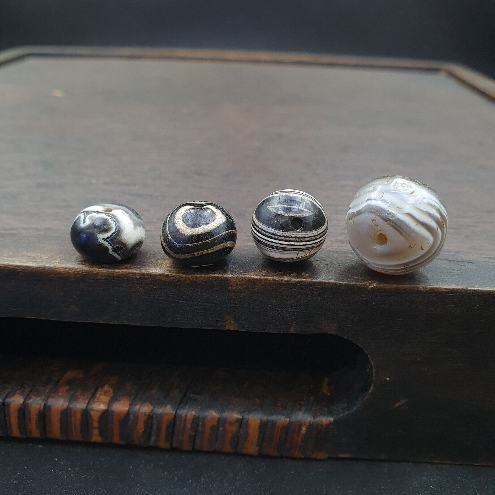 Lot 4Ancient Antique INDO Himalayan Eye Beads Soleimani Banded Agate Beads