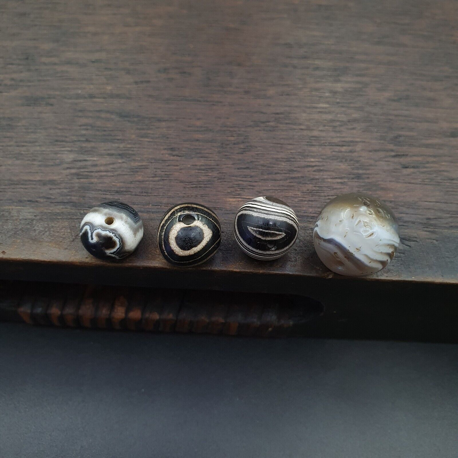 Lot 4Ancient Antique INDO Himalayan Eye Beads Soleimani Banded Agate Beads