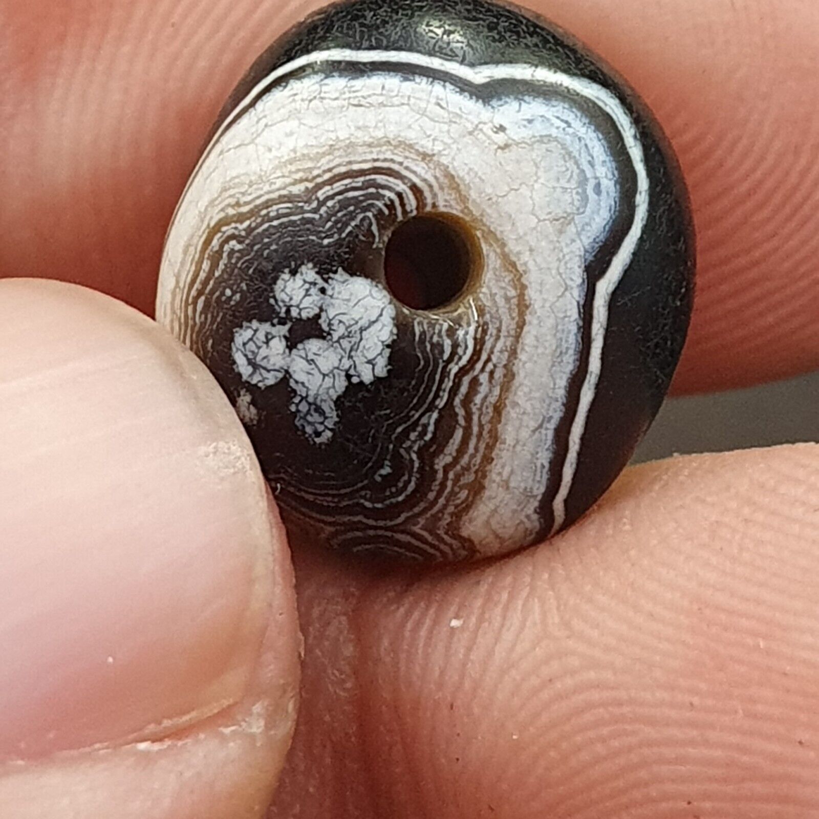 Lot 4Ancient Antique INDO Himalayan Eye Beads Soleimani Banded Agate Beads