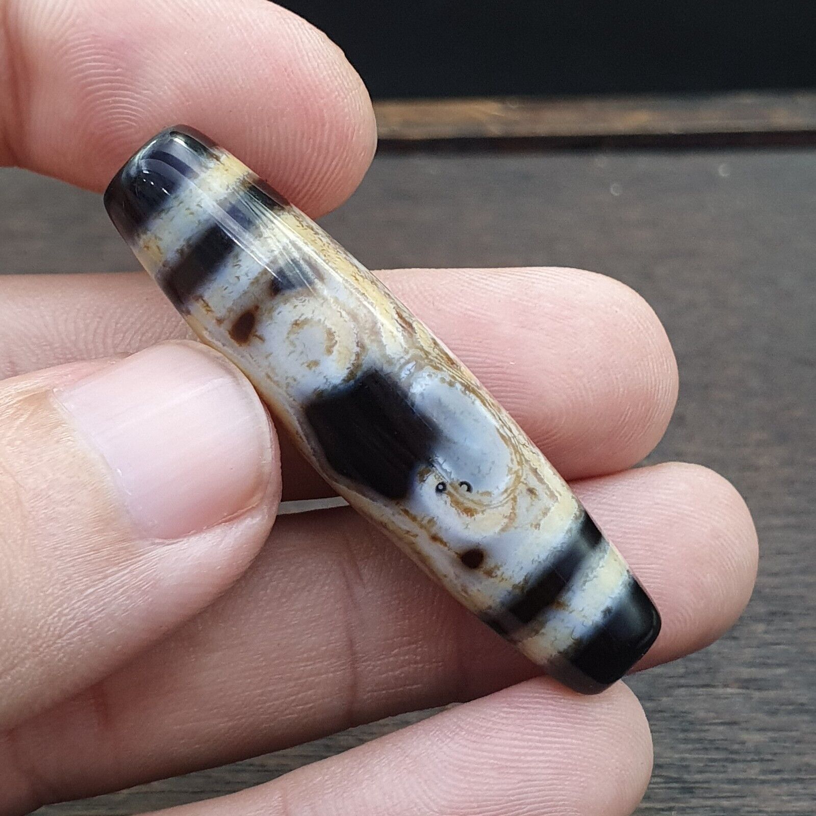 Tibetan Agate Eyes stone Dzi Bead Amulet