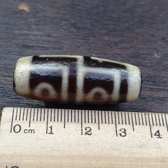 Agate Old Indo Tibetan Agate 4 Eye in eye Agate stone Dzi Decorated Bead Amulet