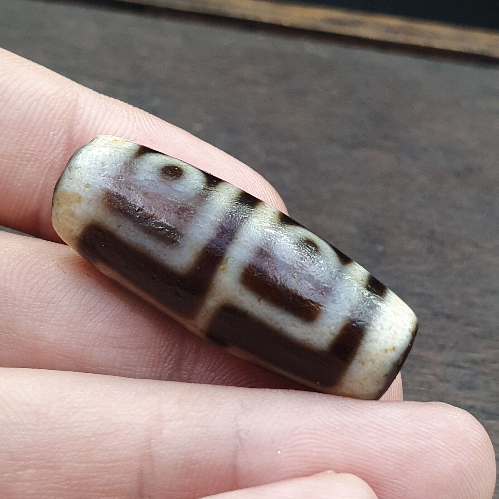 Agate Old Indo Tibetan Agate 4 Eye in eye Agate stone Dzi Decorated Bead Amulet