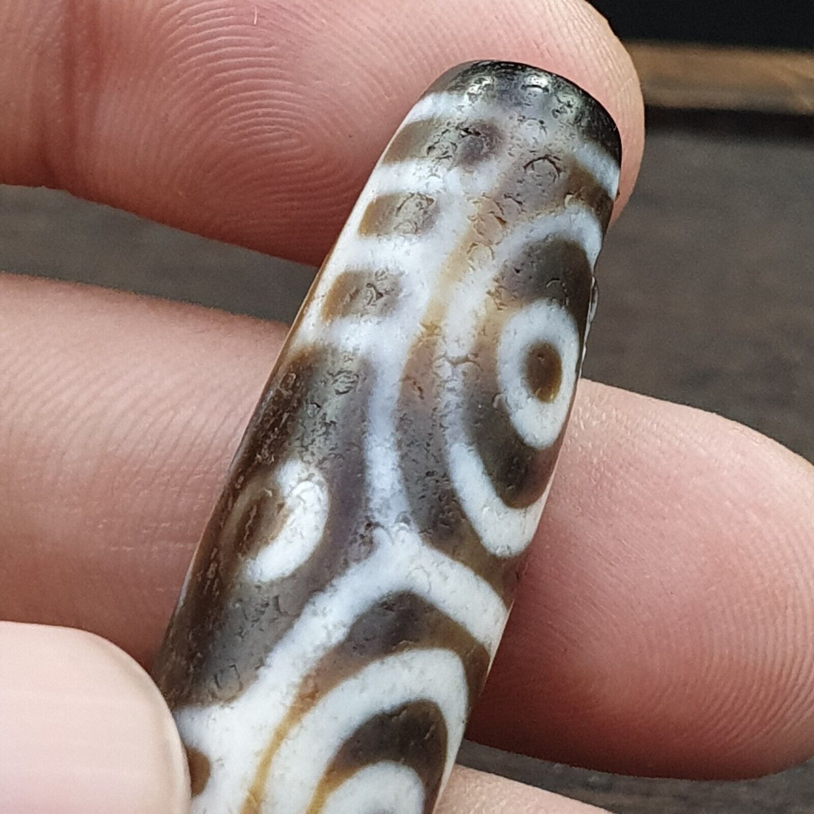 Old Indo Tibetan Agate 6 Eyes in eyes & lines Agate stone Dzi Bead Amulet