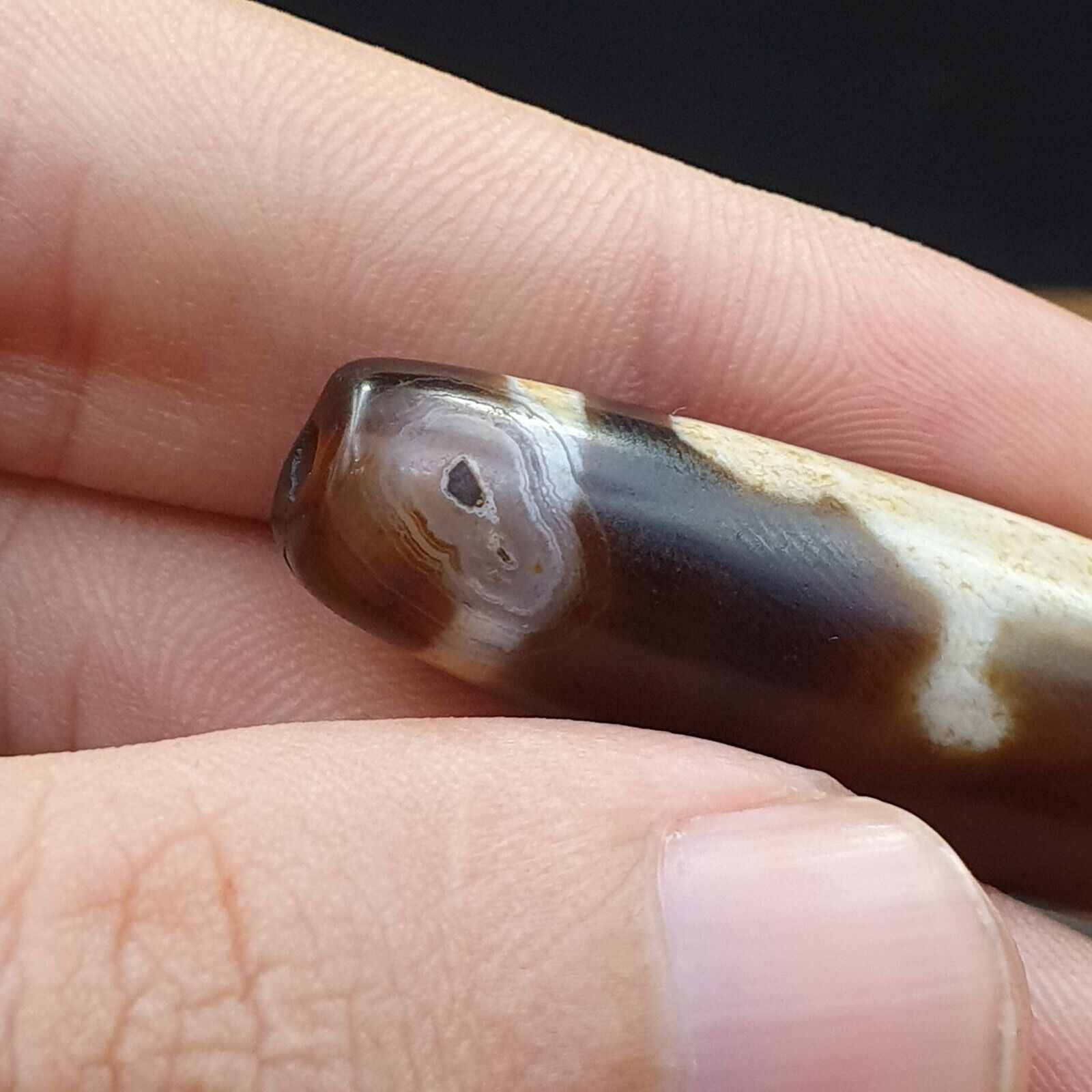 Tibetan Agate stone Dzi Bead Amulet