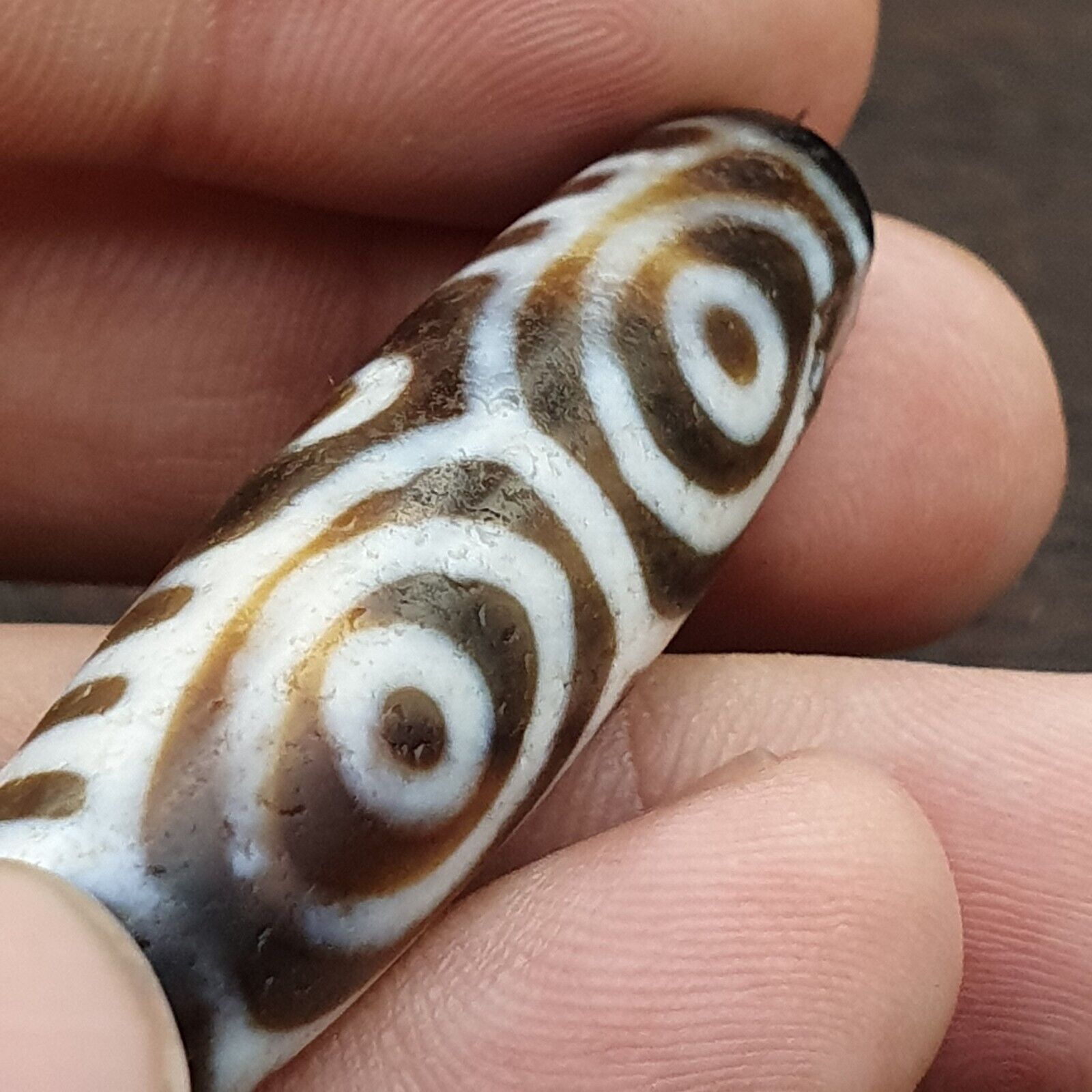 Old Indo Tibetan Agate 6 Eyes in eyes & lines Agate stone Dzi Bead Amulet