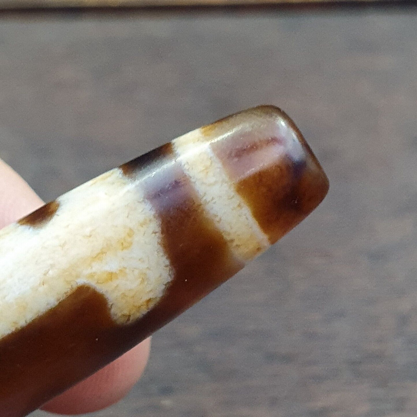 Tibetisches Achatstein-Dzi-Perlen-Amulett 