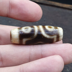 Agate Old Indo Tibetan Agate 3 Eye Agate stone Dzi Decorated Bead Amulet