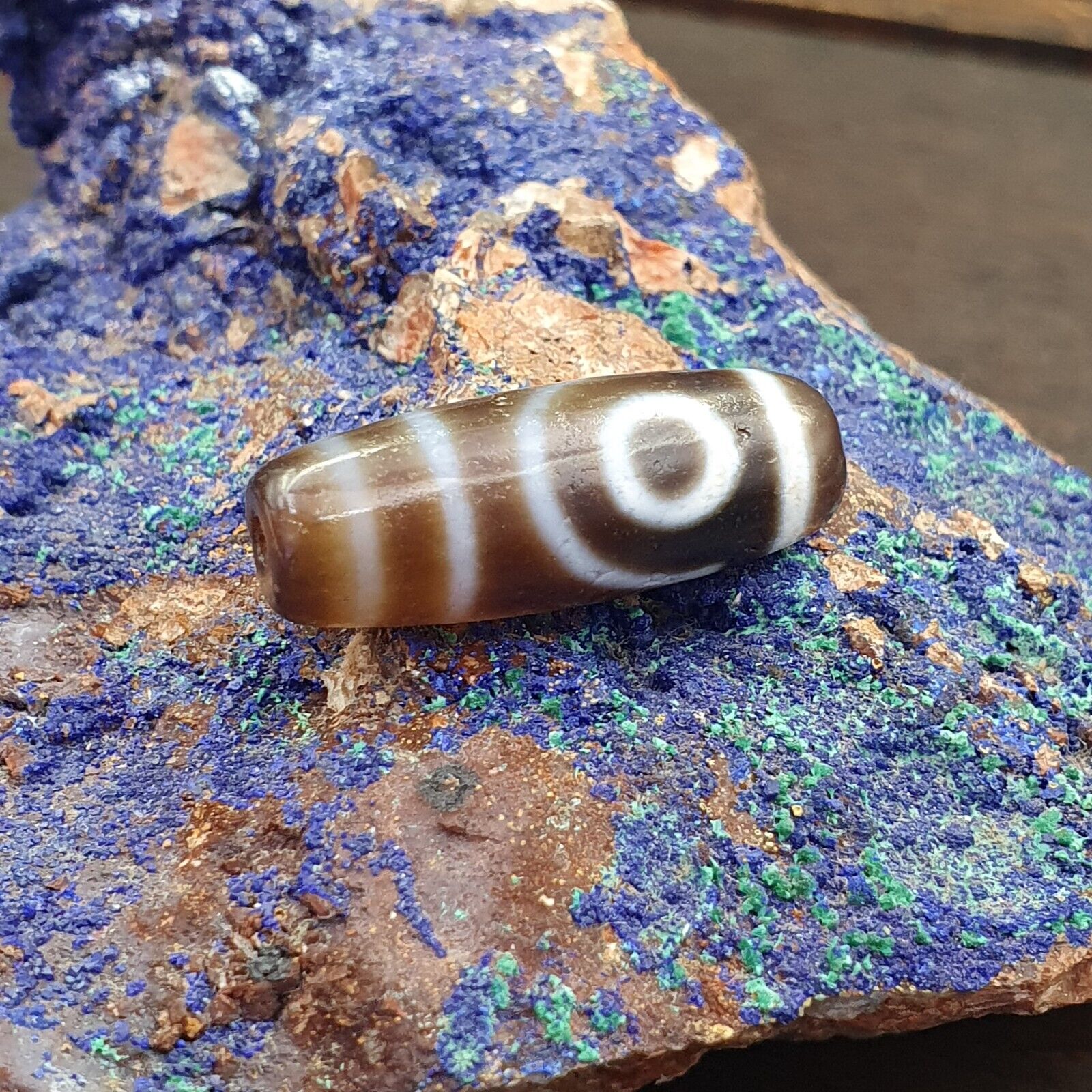 Antique Old Tibetan 1Circle Eyes 1 Aquare Eye Agate stone Dzi Bead Amulet HQ-7