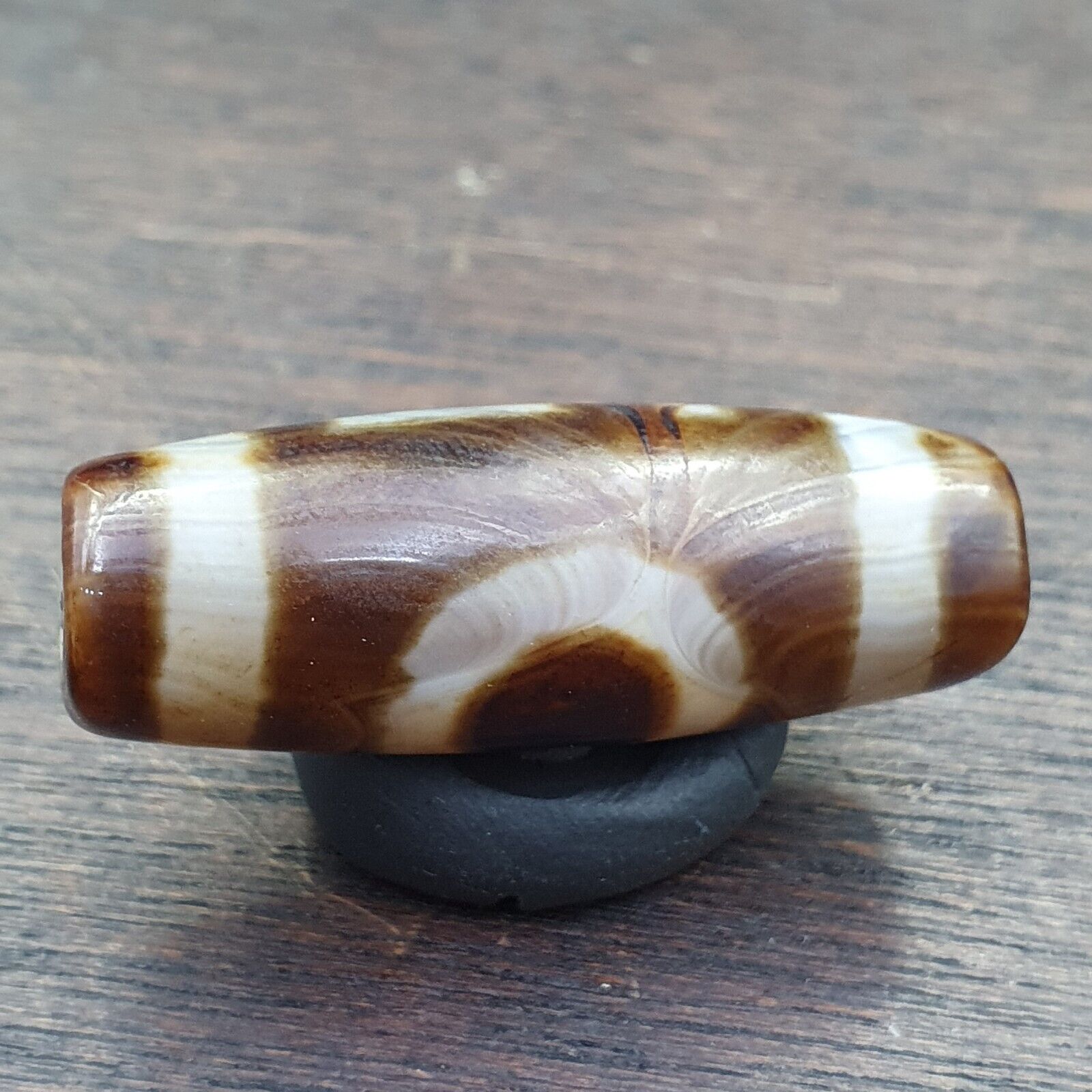Vintage Old Tibetan 2 Eyes Agate stone Dzi Bead Amulet S-2