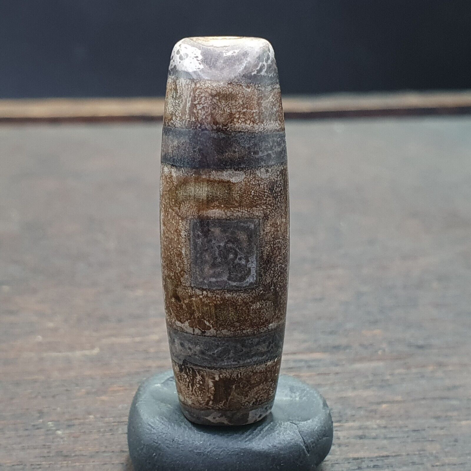Vintage Old Tibetan 2Circle Eyes Agate stone Dzi Bead Amulet S-1