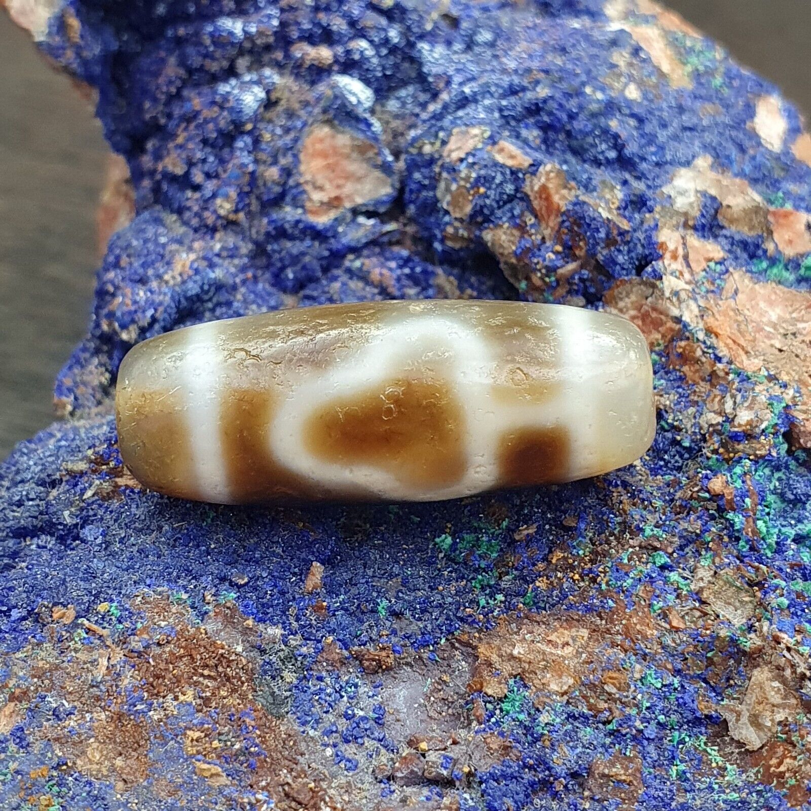 Antique Old Tibetan 2 Lines Eyes Agate stone Dzi Bead Amulet HQ-4