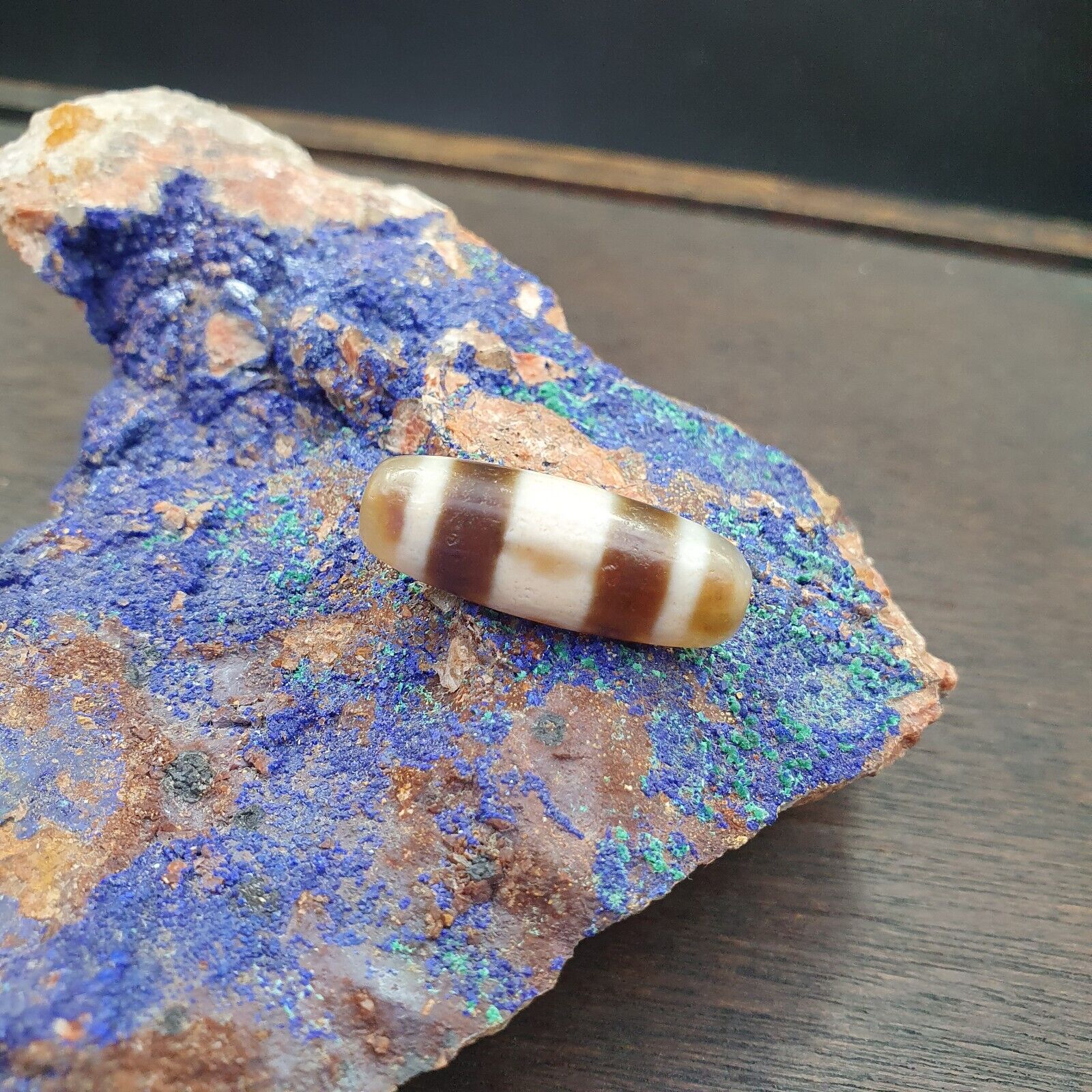 Antique Old Tibetan 2 Lines Eyes Agate stone Dzi Bead Amulet HQ-3
