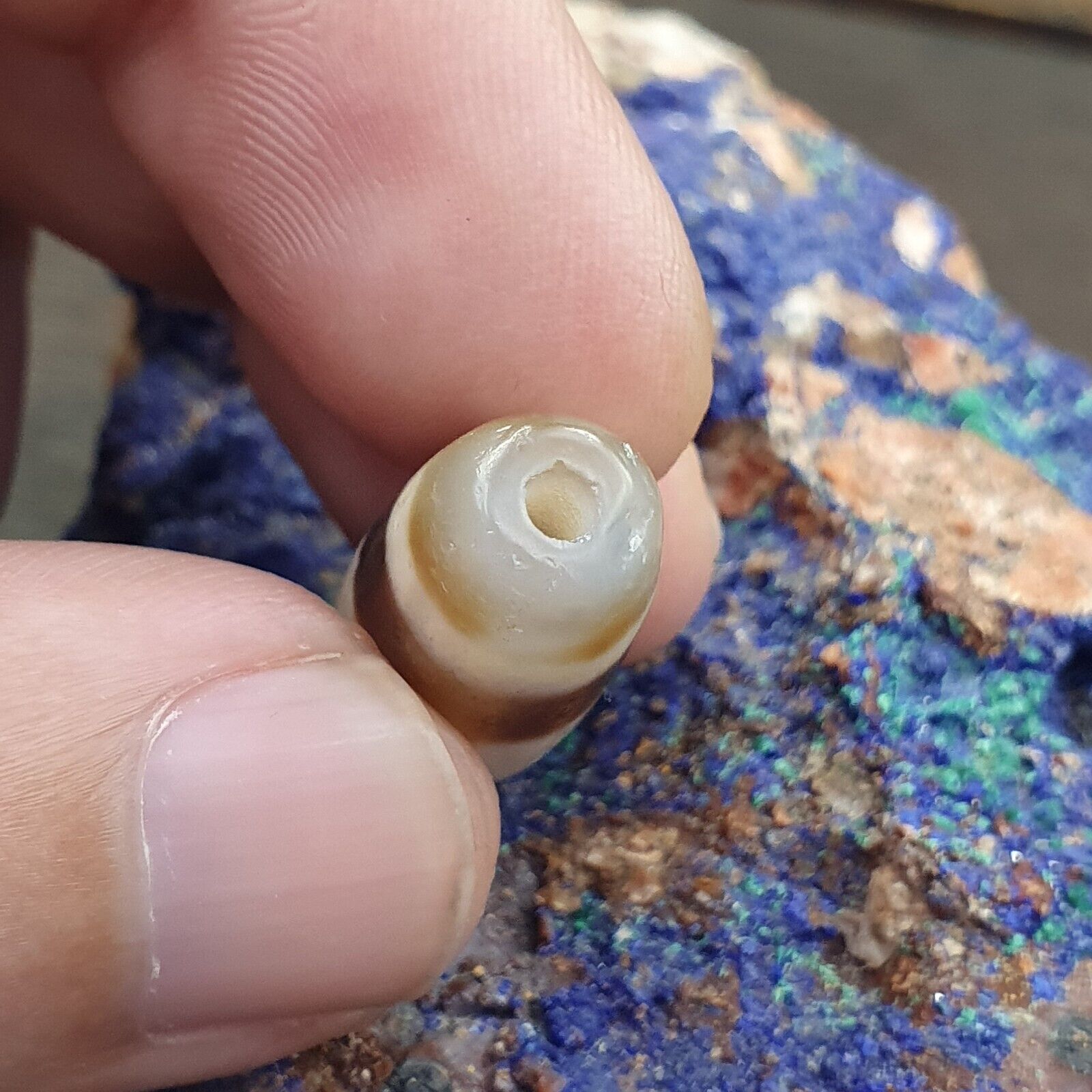 Antique Old Tibetan 2 Lines Eyes Agate stone Dzi Bead Amulet HQ-3