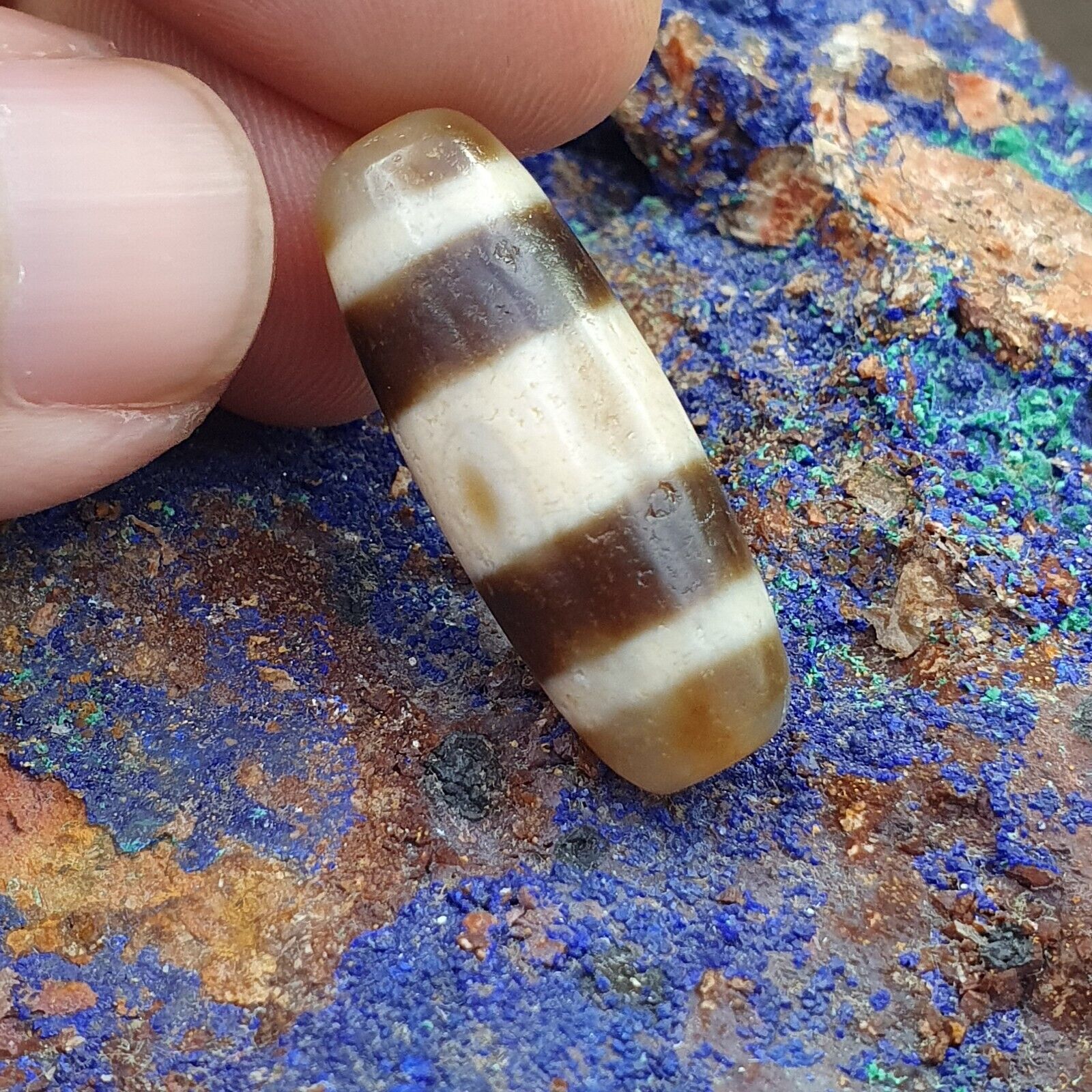 Antique Old Tibetan 2 Lines Eyes Agate stone Dzi Bead Amulet HQ-3