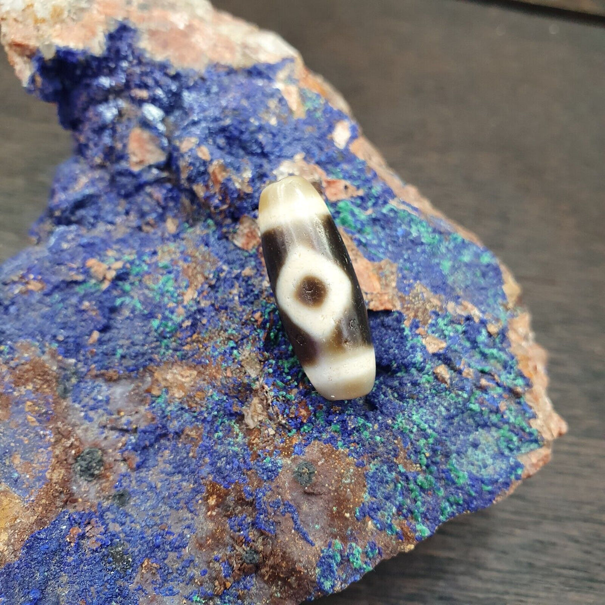 Antique Old Tibetan 2 Diamond Eyes Agate stone Dzi Bead Amulet HQ-1