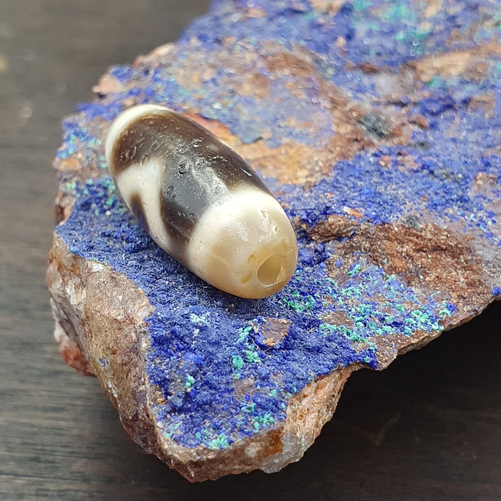 Antique Old Tibetan 2 Diamond Eyes Agate stone Dzi Bead Amulet HQ-1
