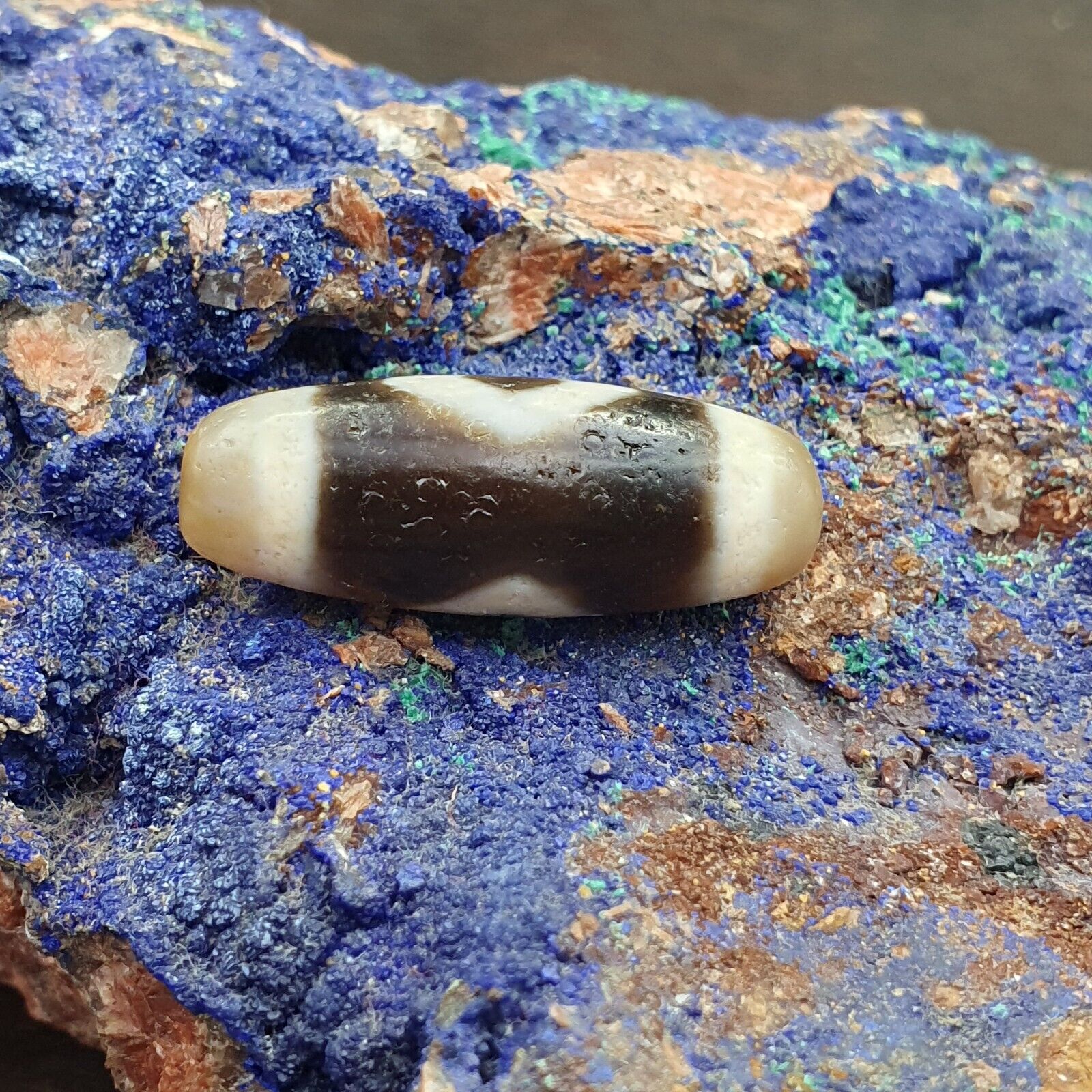 Antique Old Tibetan 2 Diamond Eyes Agate stone Dzi Bead Amulet HQ-1