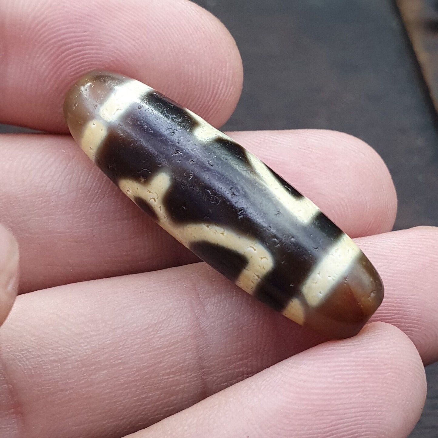 非常獨特的複古老藏蓮花，寶瓶瑪瑙石天珠護身符