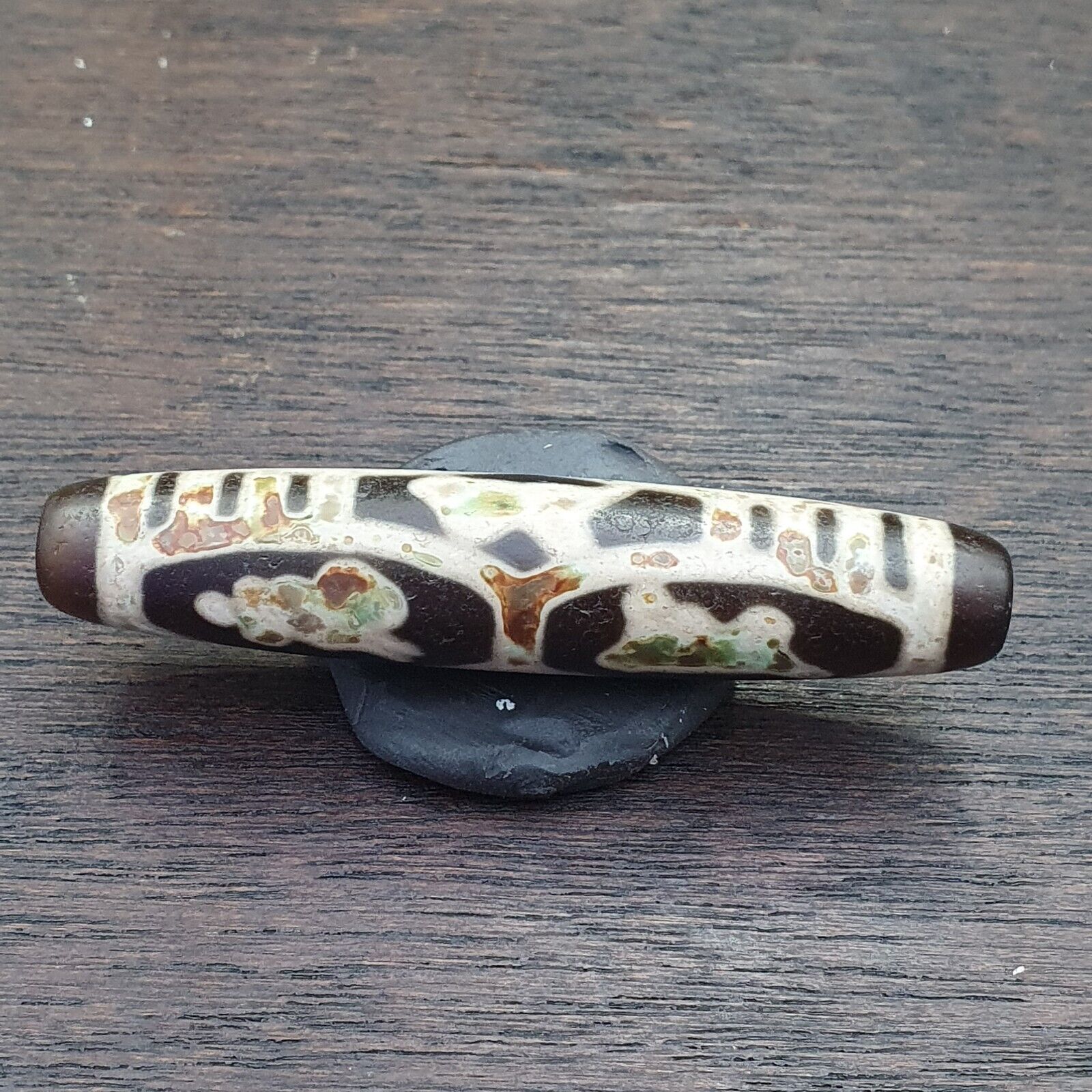 Very Unique Vintage Old Tibetan Agate Eyes Agate stone Dzi Bead Amulet