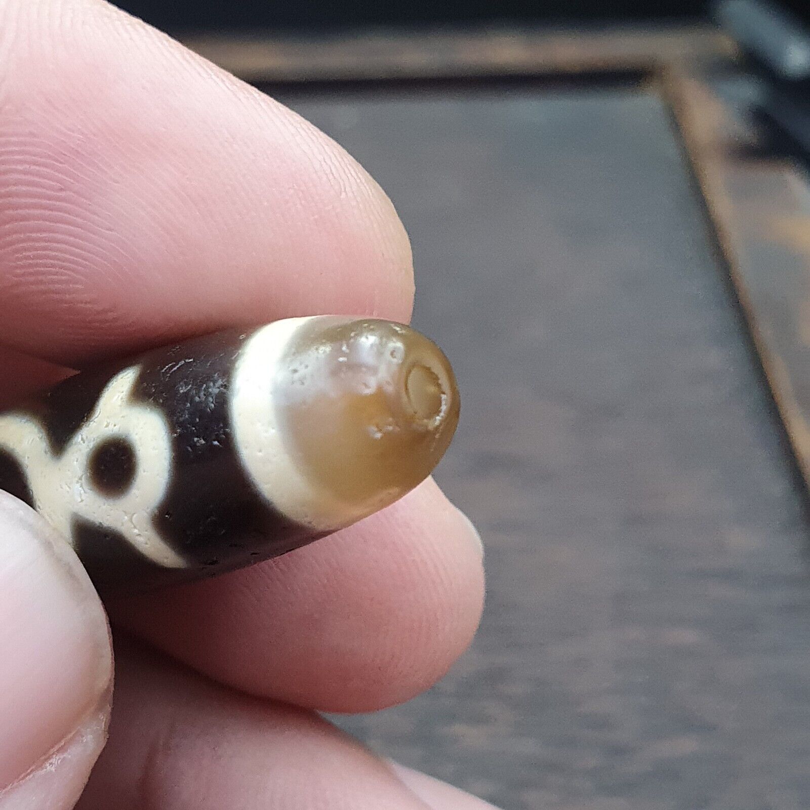 Very Unique Vintage Old Tibetan Lotus, treasure-vase Agate stone Dzi Bead Amulet