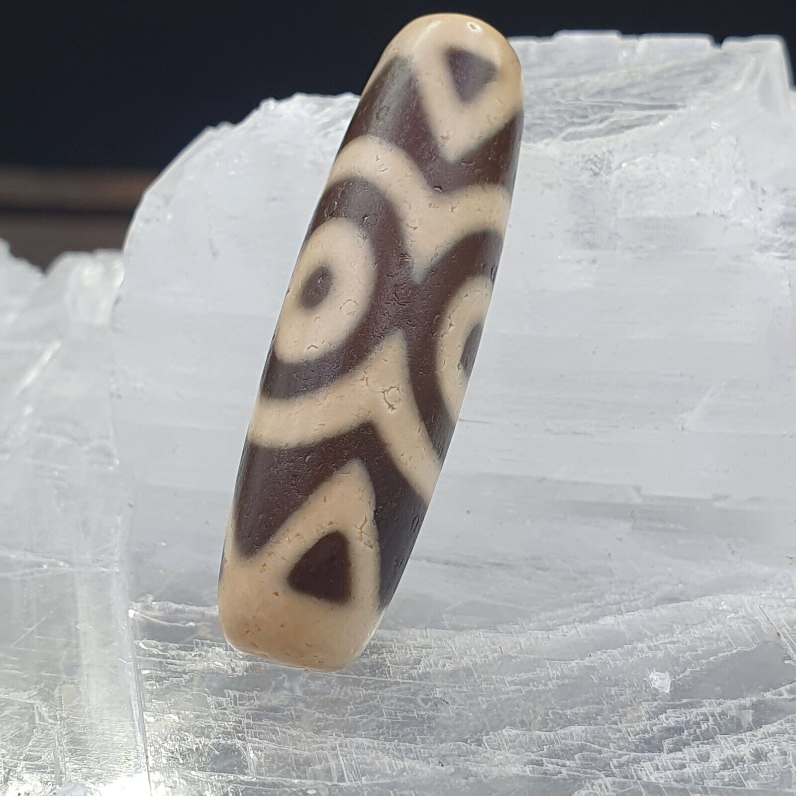 Vintage Old Indo Tibetan Agate  Eyes Agate stone Dzi Bead Amulet
