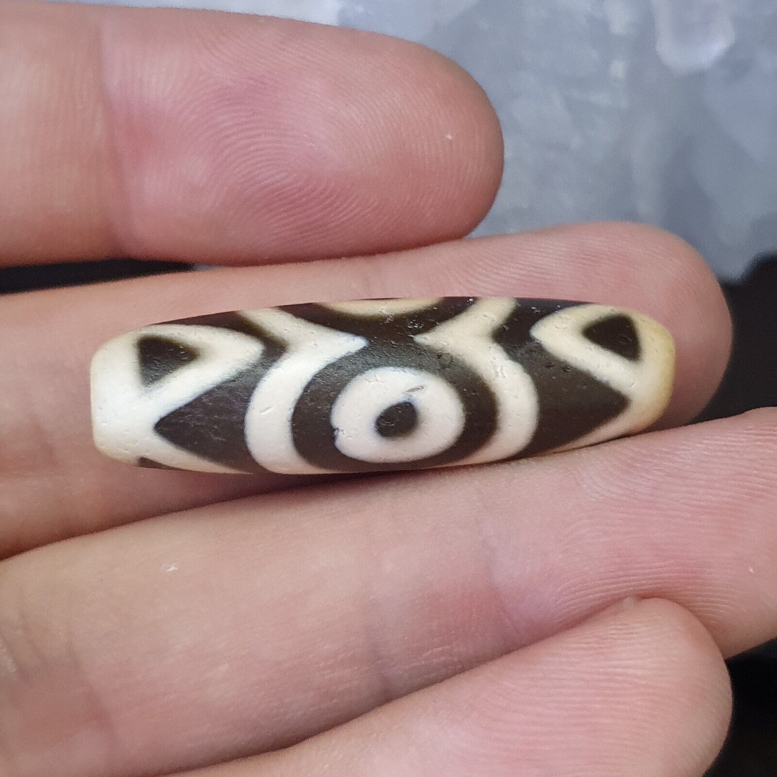 Vintage Old Indo Tibetan Agate  Eyes Agate stone Dzi Bead Amulet