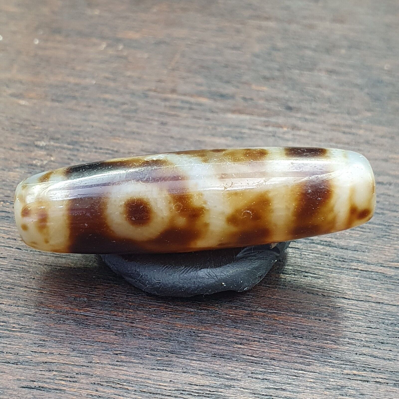 Vintage Old Indo Himalayn Tibetan Agate 2 Eyes Agate stone Dzi Bead Amulet
