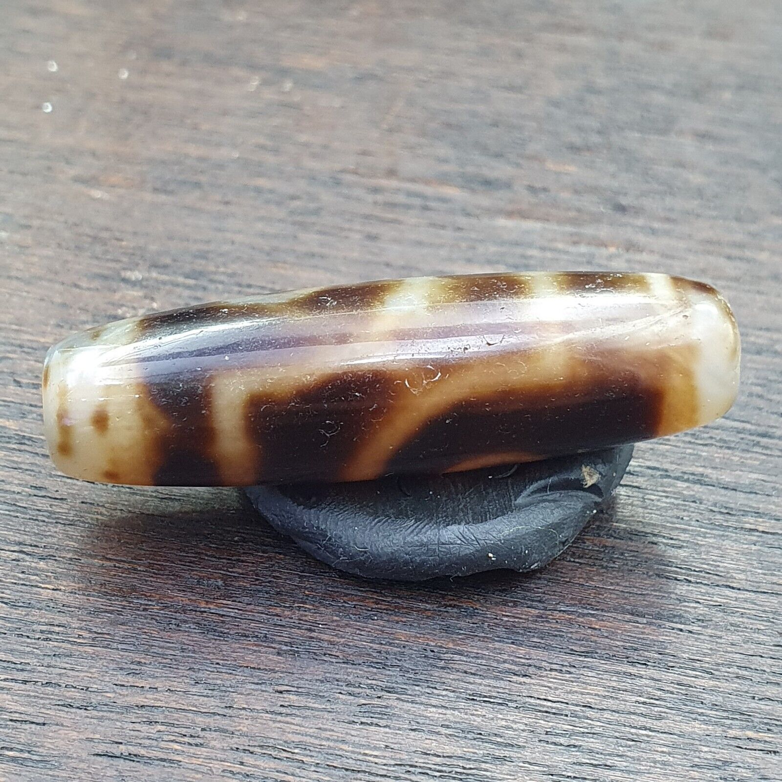 Vintage Old Indo Himalayn Tibetan Agate 2 Eyes Agate stone Dzi Bead Amulet
