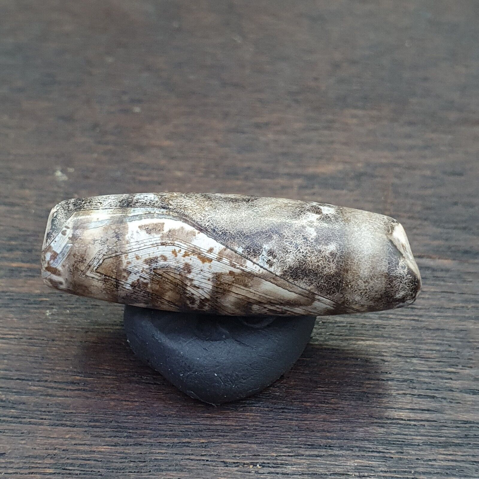 Vintage Old Tibetan 2 Eyes Agate stone Dzi Bead Amulet S-7