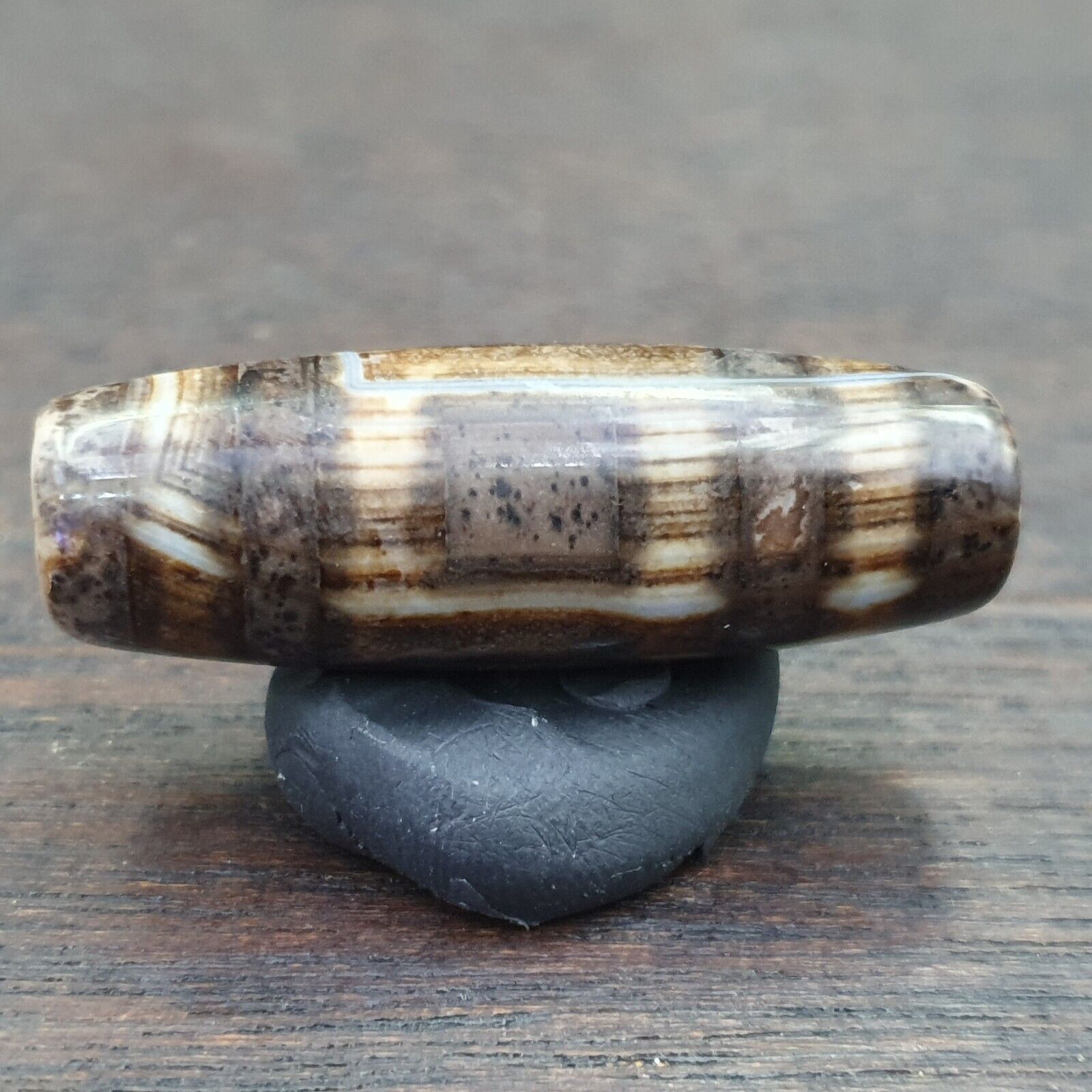 Vintage Old Tibetan 2 Eyes Agate stone Dzi Bead Amulet S-6