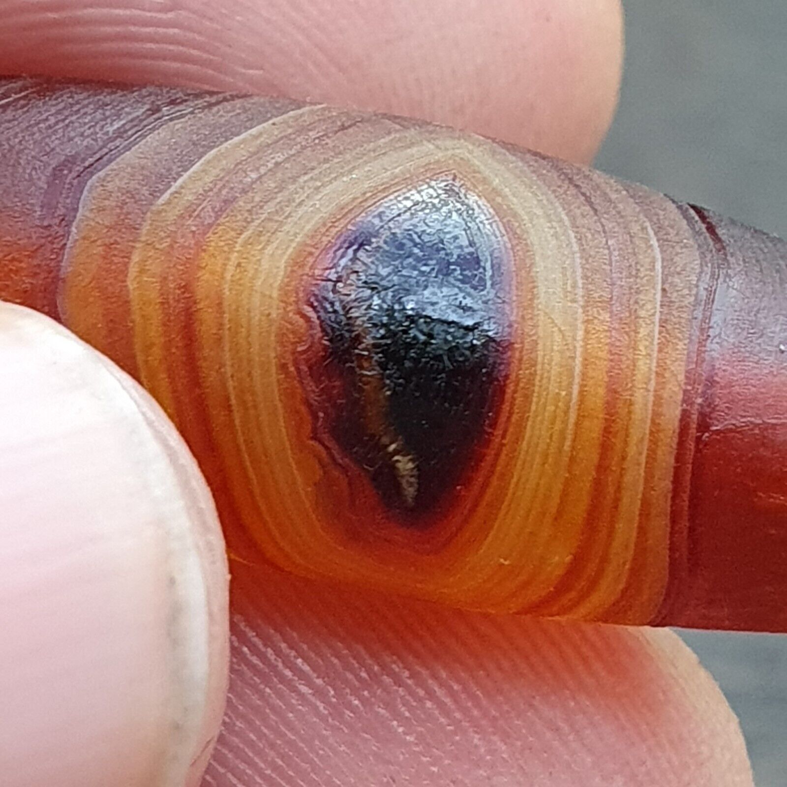 Antique Old Middle Eastern Persian Agate Natural Eye Agate Bead AMD-10