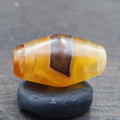 Antique  Middle Eastern Persian Agate Natural Eye In Agate Bead AMD-1