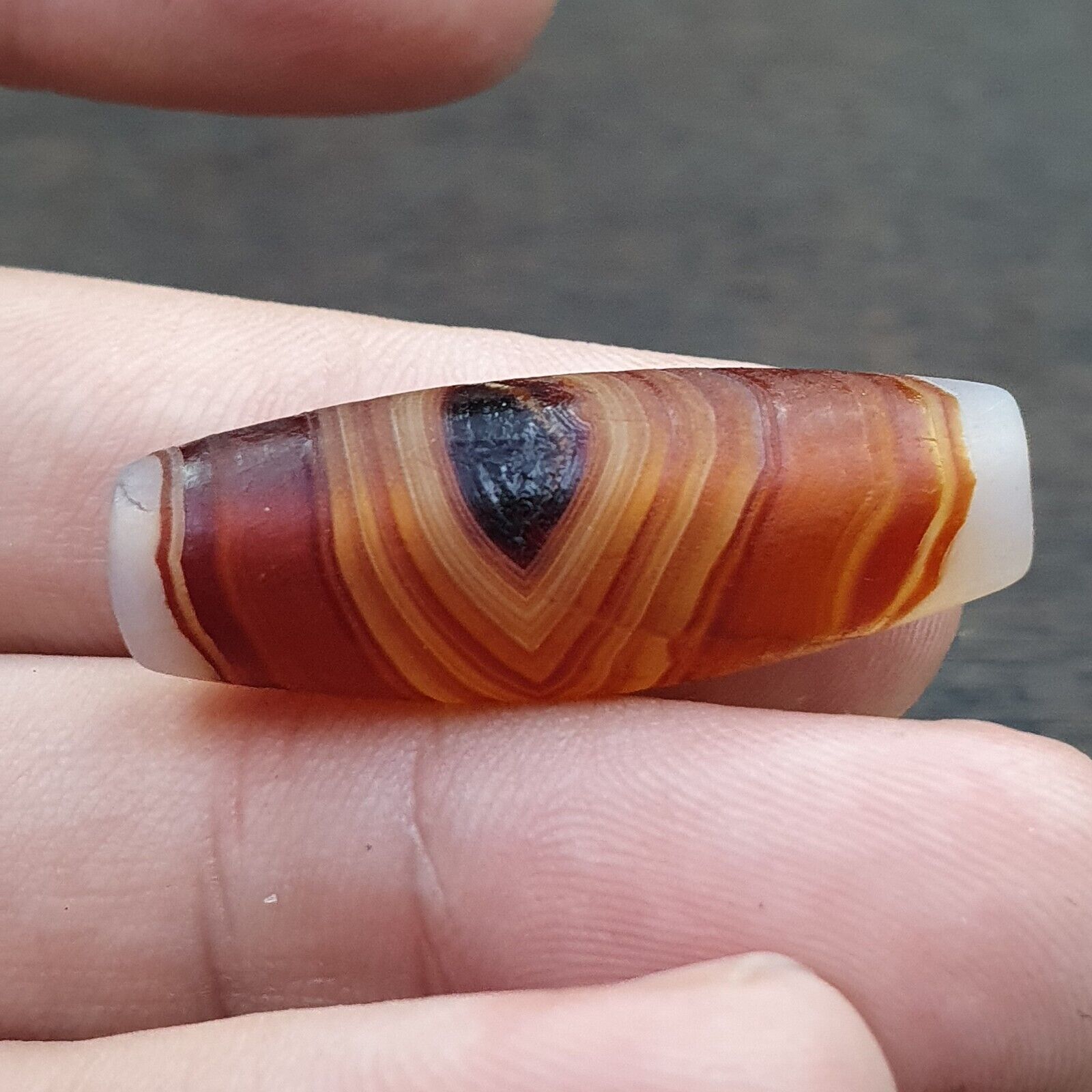 Antique Old Middle Eastern Persian Agate Natural Eye Agate Bead AMD-10