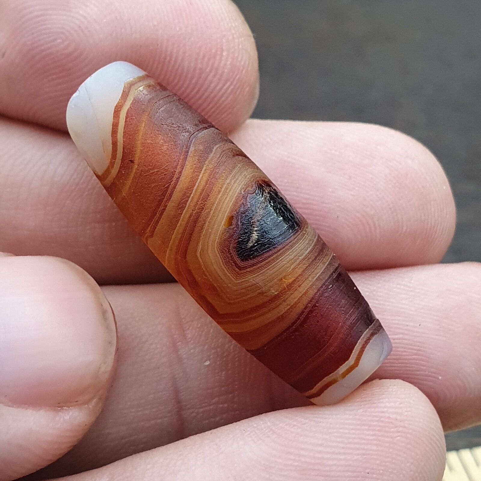 Antique Old Middle Eastern Persian Agate Natural Eye Agate Bead AMD-10