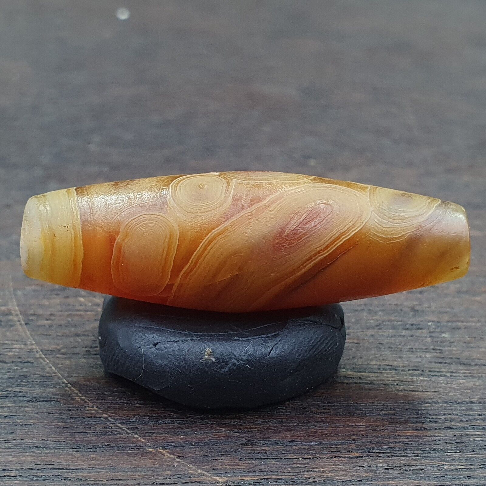 Antique Middle Eastern Persian Agate Natural  Eye In Agate Bead AMD-4