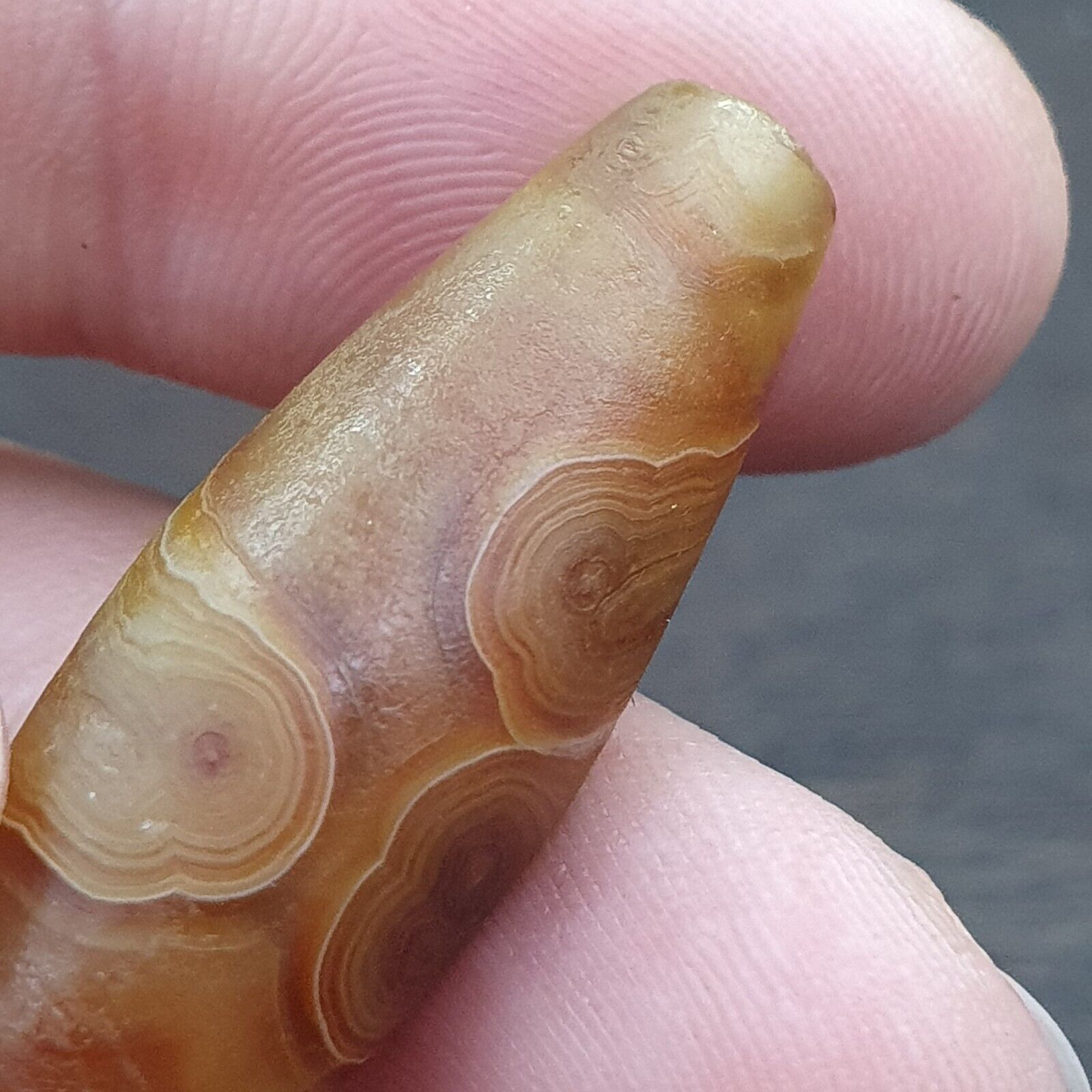Antique Middle Eastern Persian Agate Natural  Eye In Agate Bead AMD-4