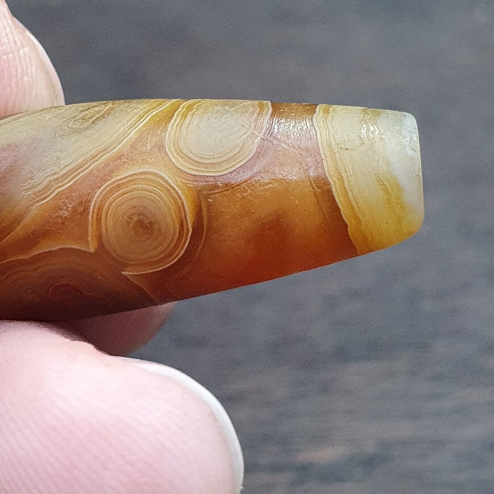 Antique Middle Eastern Persian Agate Natural  Eye In Agate Bead AMD-4