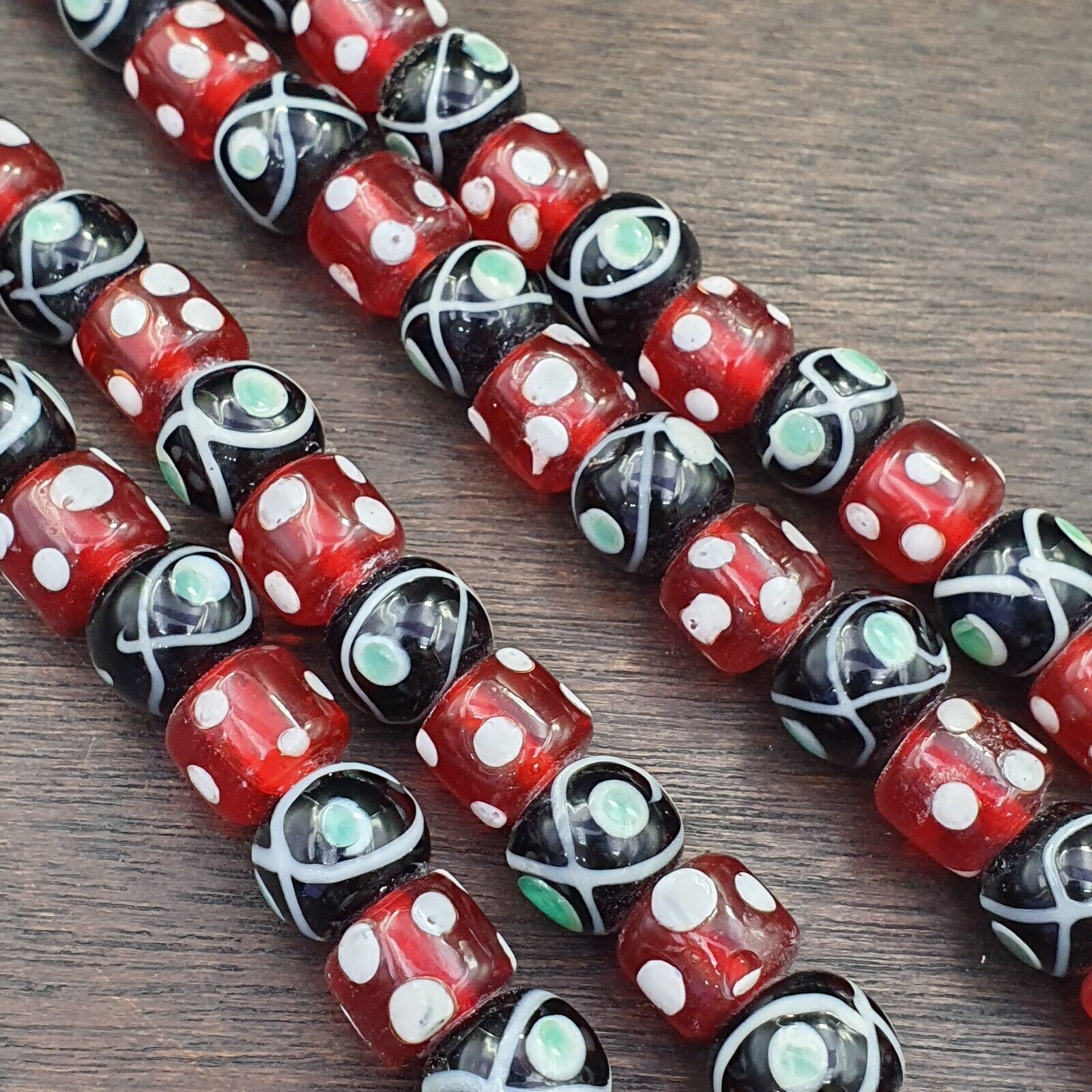 Vintage Red Skunk white Dotted and Black Eyes Glass Beads Strand Necklace