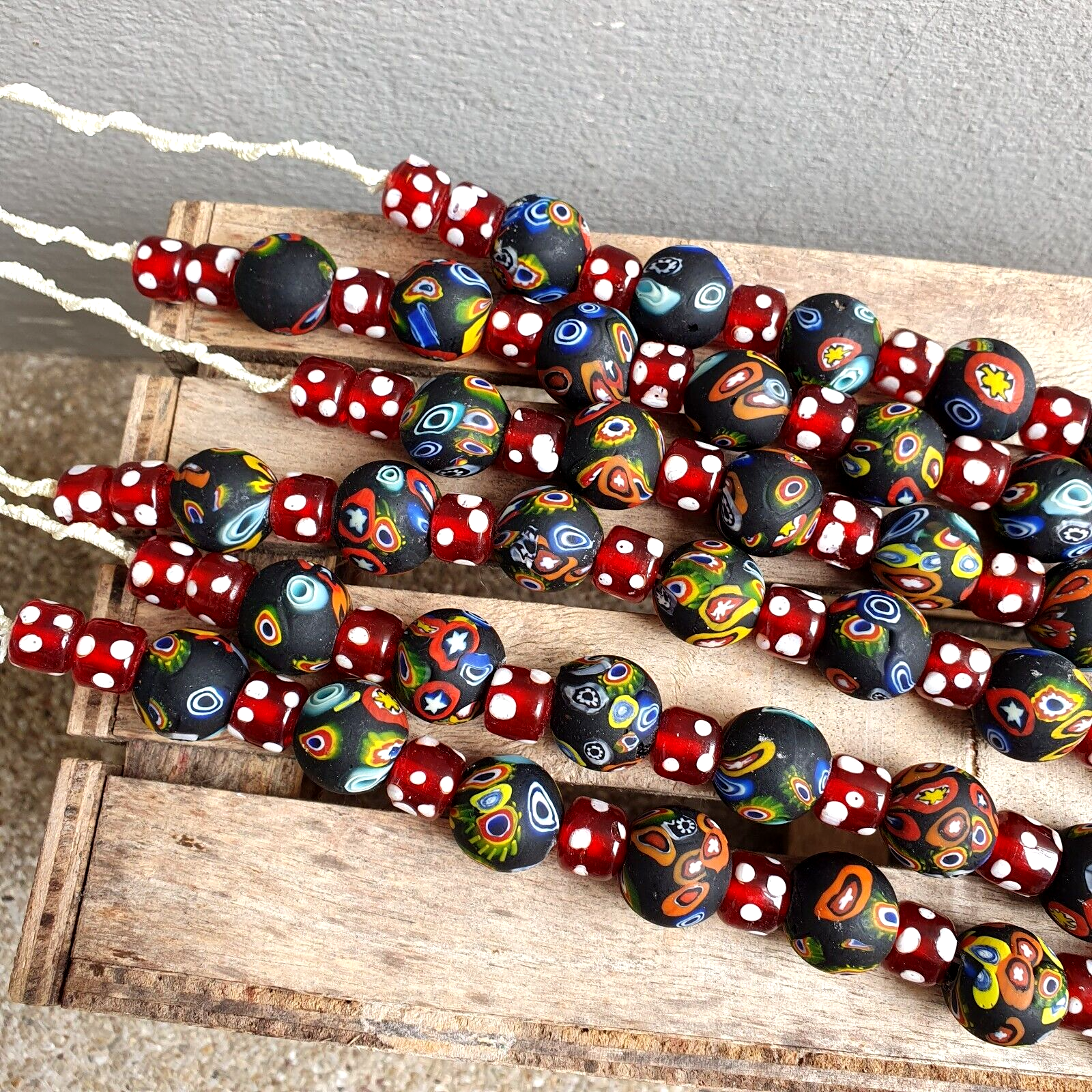 Vintage Red Skunk Eyes Mosaic Style Beads Strand GLASS BEADS Necklace