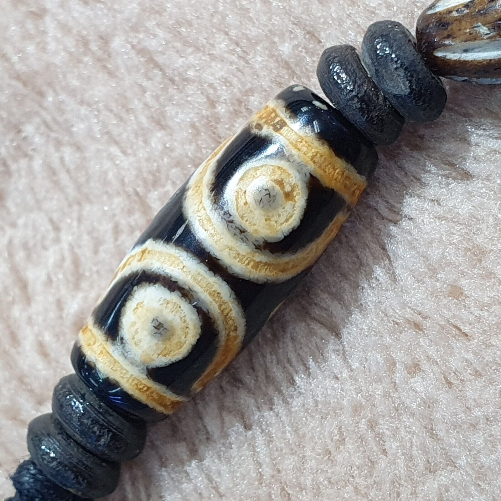 Vintage Antique Indo Tibetan Agate Beads Dzi Necklace