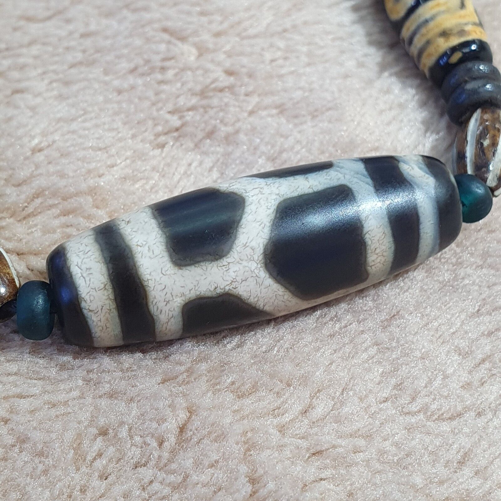 Vintage Antique Indo Tibetan Agate Beads Dzi Necklace