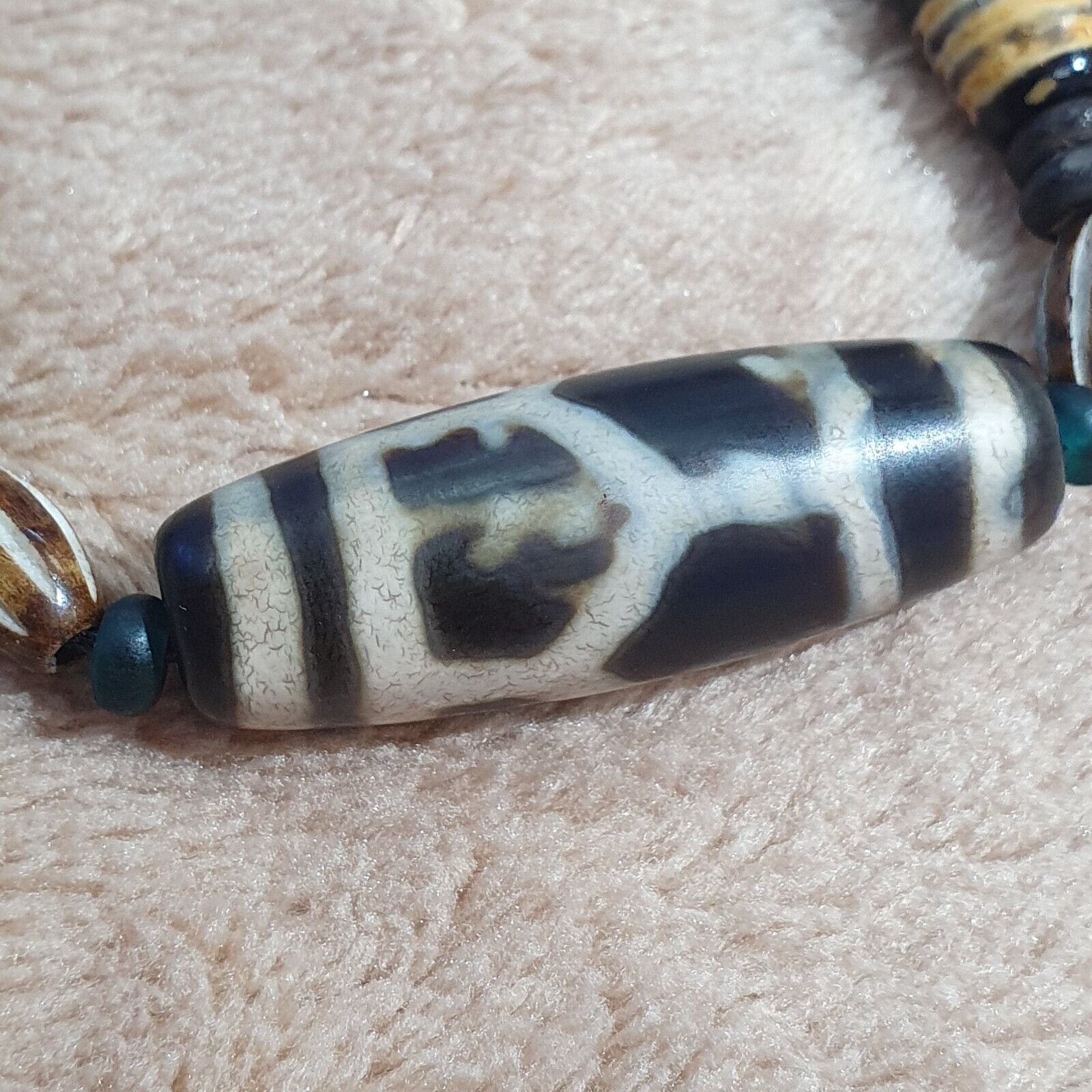 Vintage Antique Indo Tibetan Agate Beads Dzi Necklace
