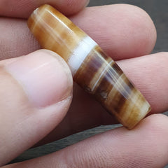 Antique Old Yemeni Agate Natural Rare pattern Banded Agate Bead  BD L1