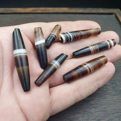 Lot 7 Antique Old Yemeni Agate Natural Rare pattern Banded Agate Bead  BD L7