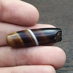 Antique Old Yemeni Agate Natural Rare pattern Banded Agate Bead  BD L2