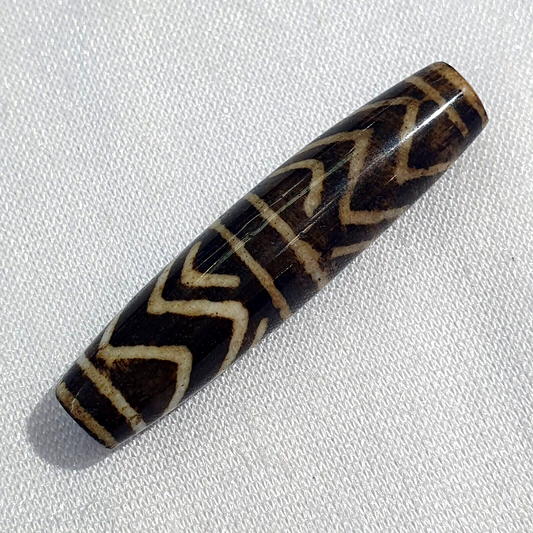 Vintage South Asian Burma Old Pumtek pyu beads petrified Wood Stone bead -L1