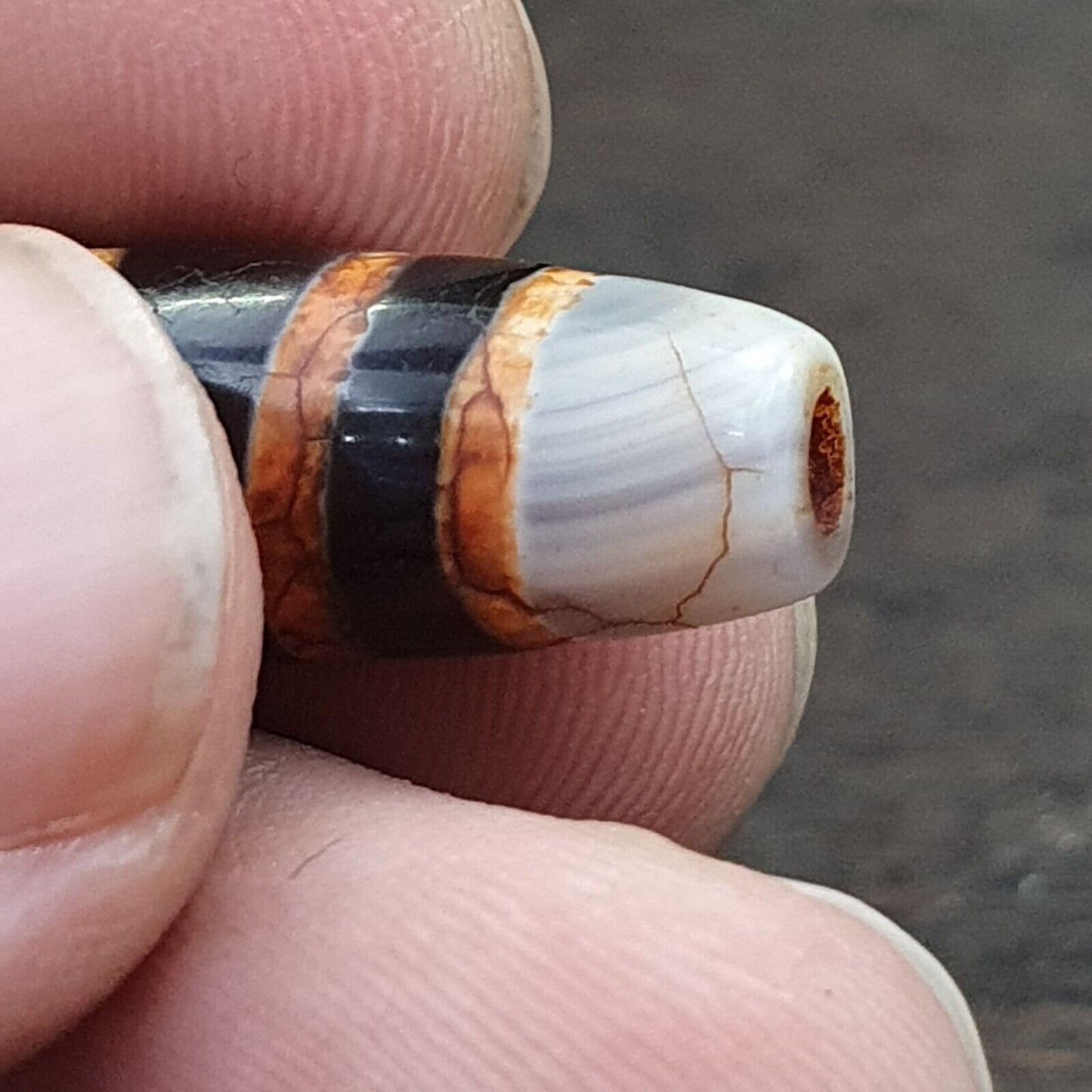 古董生鏽西藏 4 條紋天珠瑪瑙珠老護身符西藏天珠吊墜