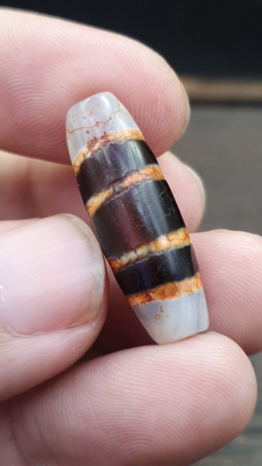 古董生鏽西藏 4 條紋天珠瑪瑙珠老護身符西藏天珠吊墜