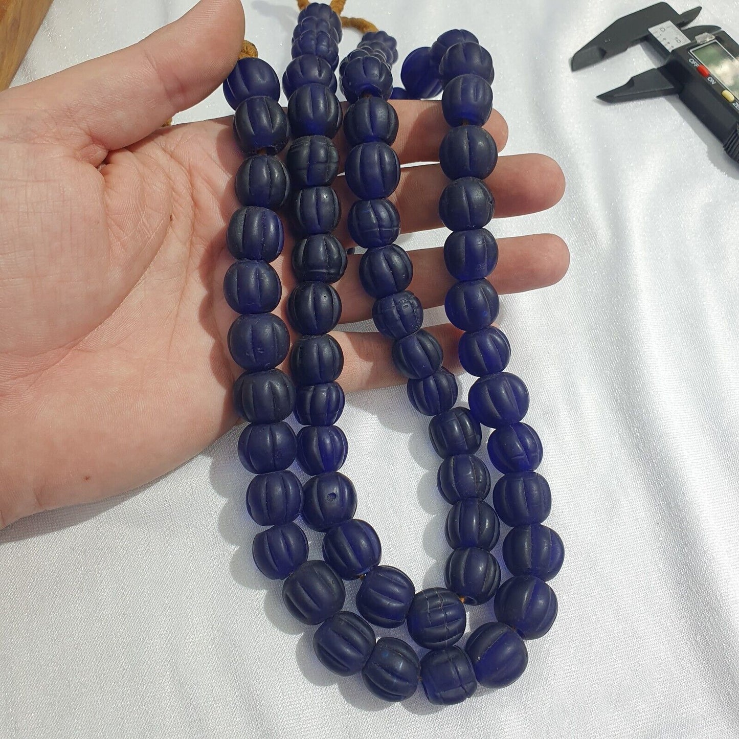 復古鈷藍色玻璃古董珠 15-16 毫米項鍊