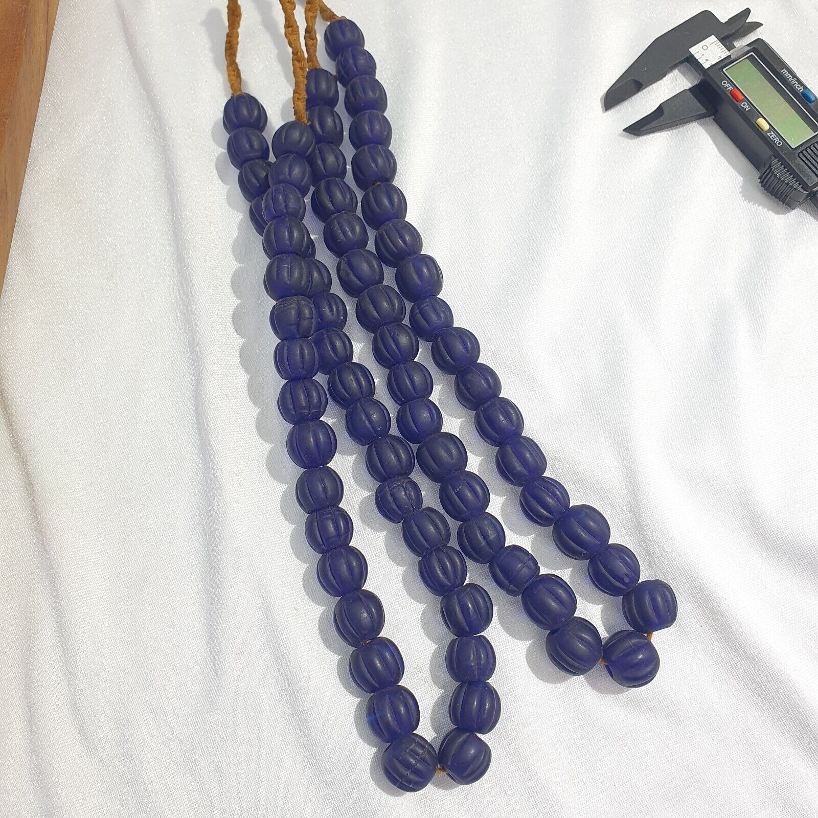 Vintage Cobalt Blue GLASS ANTIQUE BEADS 15-16MM necklace